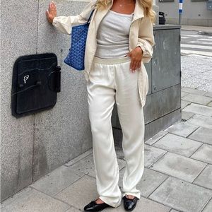 Djerf Avenue Dream Pants Cloud Size S